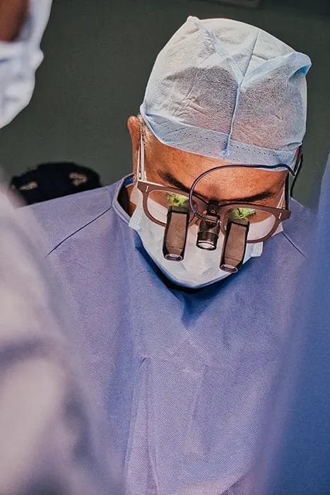 dr mantecon en cirugía de columna